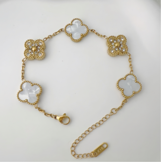 Flower Bracelet - White Diamond